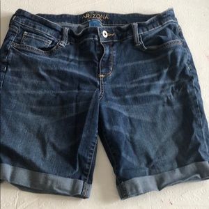 ❤️ 3/60 Arizona Jean Company Dark Shorts